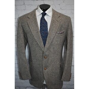 Tailored Taupe Herringbone Sport Coat - Taupe